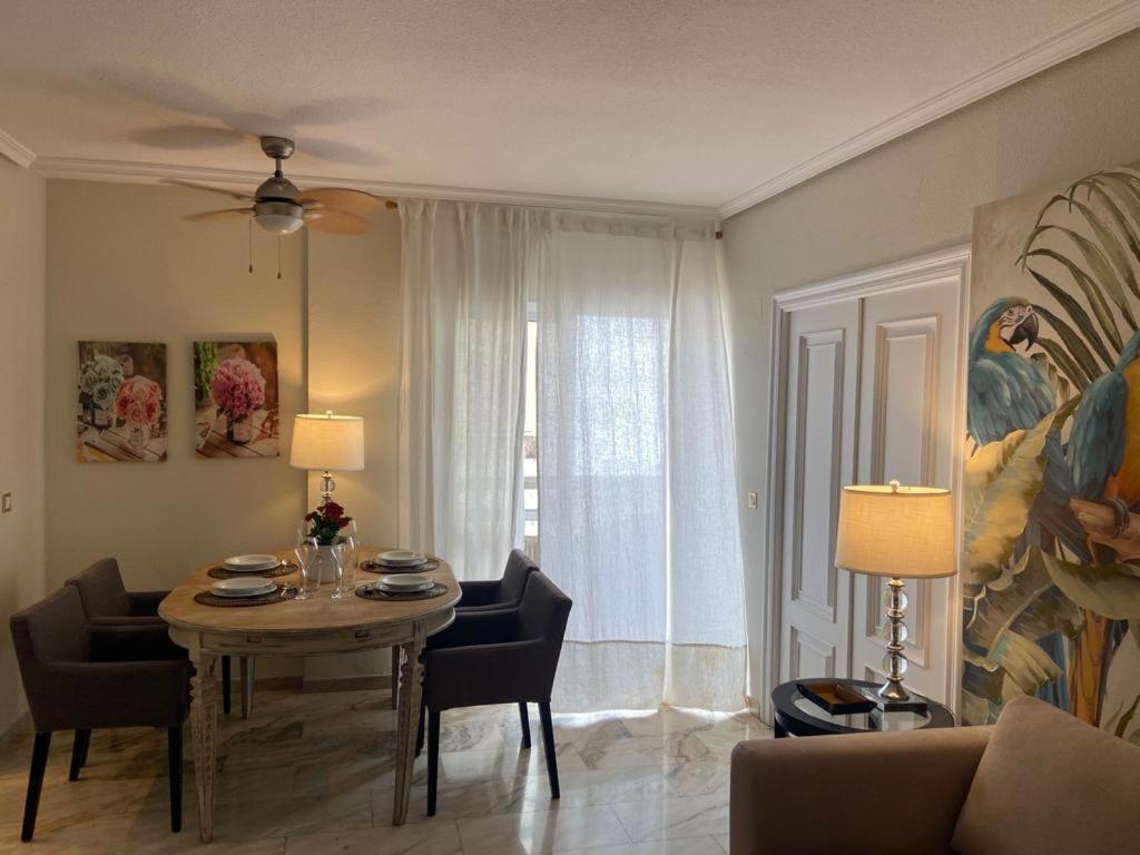 Precioso Apartamento Los Remedios Triana Plaza Espana Y Centro Historico 세비야 외부 사진
